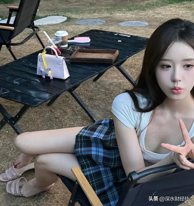 大军：年轻人开始对坐地起价说不！冰球突破爆百万大奖景区外的帐篷(图4)